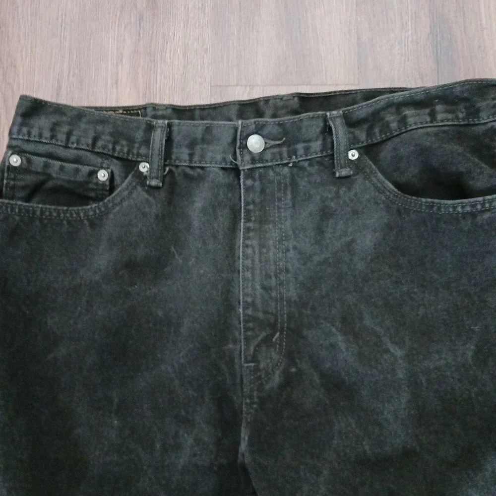 Levi's 505 Black Jeans Straight Leg Tag Size 40 x 32 - Actual 39 x‎ 30